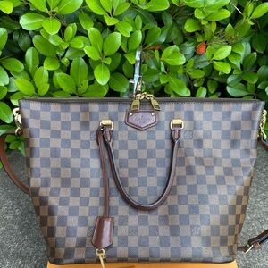 Louis Vuitton Damier Ebene Tote Bag